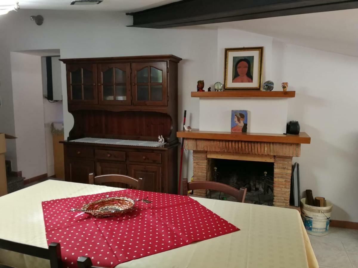 La Casa Delle Bambole Di Sangiovenale Apartment Орвието Екстериор снимка